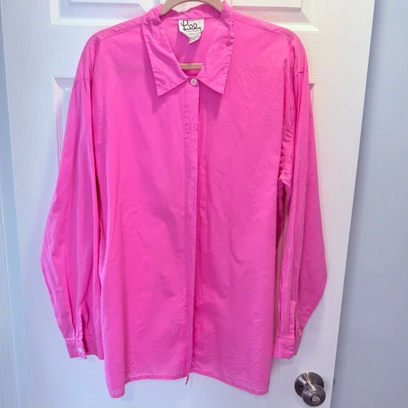 Lilly Pulitzer Hot Pink Button-Front Blouse - Picture 1 of 6